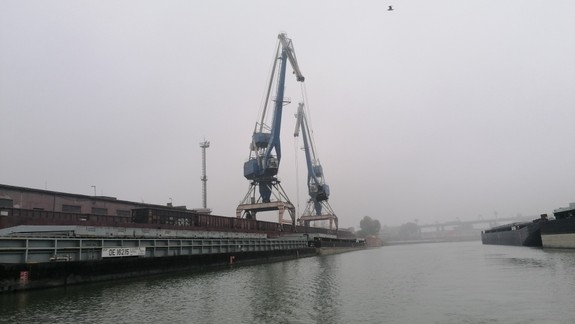 Bratislava bude mať jeden z najmodernejších a najväčších prístavov na Dunaji, sľubuje Ráž