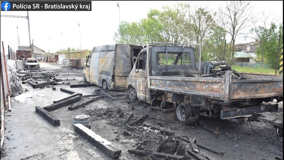 VIDEO: Požiar v Bernolákove spôsobil škodu predbežne za 350.000 eur