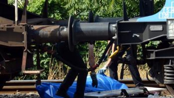 Na trati medzi Bernolákovom a Ivankou pri Dunaji zrazil vlak zatiaľ neznámeho muža