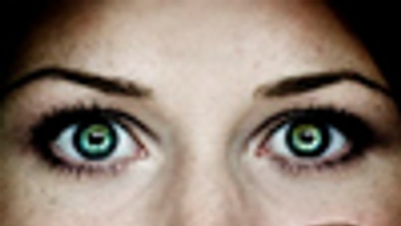 Hľadajú muža, ktorý počas dňa znásilnil ženu