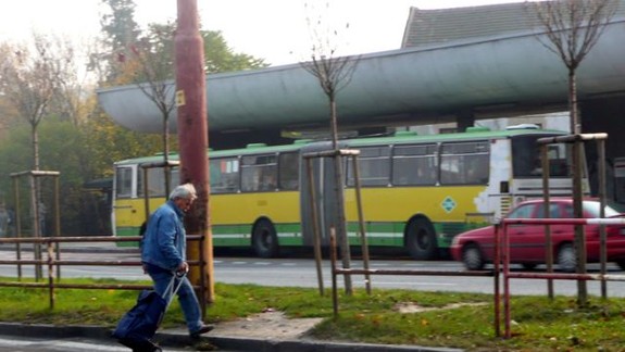 Rady policajtov: Na jesenných cestách nezabudnite na reflexné prvky