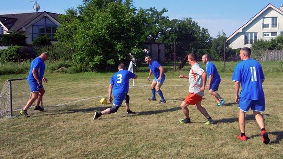 Mestskí policajti včera naháňali loptu namiesto narušiteľov zákona