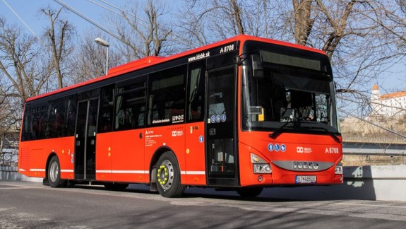 Deti si na Bratislavských mestských dňoch môžu vyskúšať miesto vodiča regionálneho autobusu