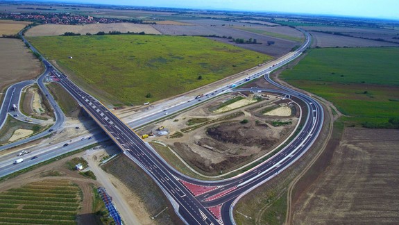 Otvorili zrekonštruovaný most nad D1 pri Blatnom, pre vodičov to však znamená aj obmedzenia