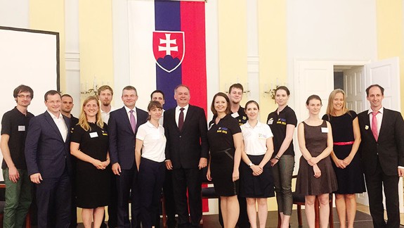 Zaujímavý program Teach for Slovakia má za cieľ zlepšiť finančnú gramotnosť žiakov