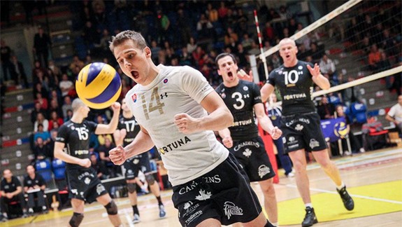Volley Team Unicef porazil Istanbul, postúpili však Turci