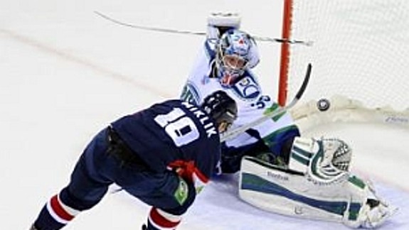 KHL: Slovan zdolal Jugru Chanty-Mansijsk po nájazdoch