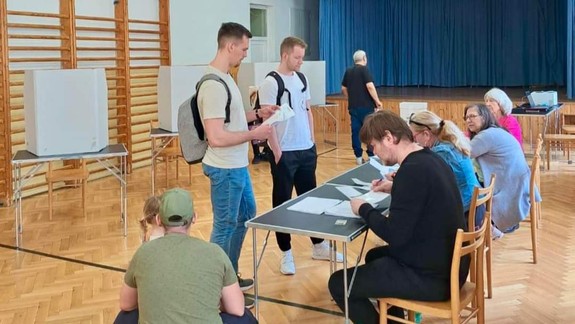 Prezident má byť podľa oslovených Bratislavčanov morálnou a spájajúcou autoritou