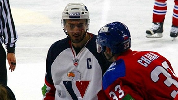 HC Slovan chce prešetrenie zákroku na Mira Šatana