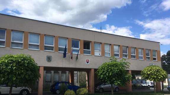 V Rusovciach to vrie: Ľudia chcú odvolať starostku, ale podľa časti poslancov na referendum nie sú splnené podmienky