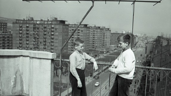 PREMENY BRATISLAVY Výstavba tohto sídliska bola unikátna a rýchla, robotníci plnili plán na 270 %