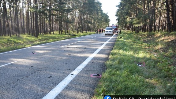 Neviete nič o tejto nehode? Motorkár pri nej zrazil chodca
