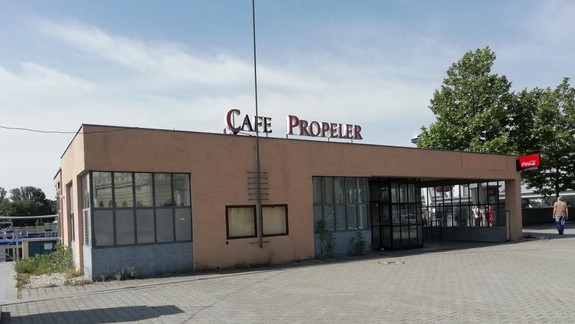 Nová súťaž na prenájom Propeleru je podmienená lodnou dopravou