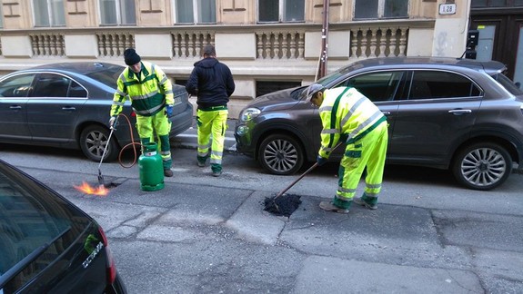 Staré Mesto odstraňuje výtlky. Ktoré ulice prídu na rad?