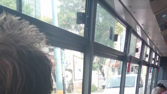 FOTO: Čo si dovolil tento muž v trolejbuse MHD, vás poriadne naštve