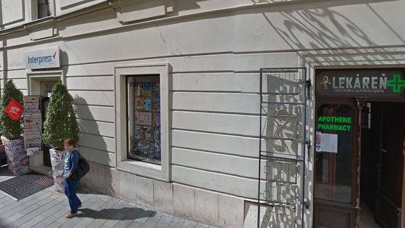 VIDEO: Bratislavčania sa postavili proti zámeru mestských poslancov zrušiť jedinú predajňu zahraničnej tlače v pešej zóne!