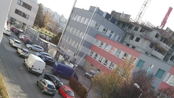 VIDEO a FOTO:  Zakliata križovatka v Petržalke sa konečne dočká semaforu!