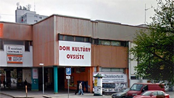 Kinosály Domu kultúry Ovsište chce vlastník prestavať na športovú halu