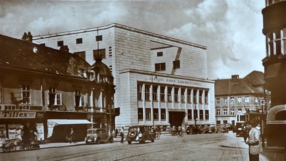 HISTÓRIA - Príbeh hostinca U červeného vola opäť ožil vďaka tejto dobovej pohľadnici...