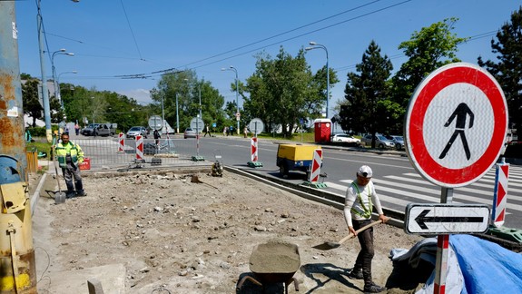 Bratislava opravuje chodníky a cesty naprieč celým mestom. Prinášame aktuálny zoznam