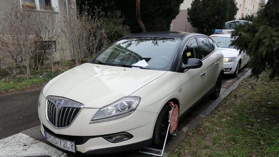 Ak nie ste rezident, v lokalite 500 bytov radšej neparkujte, začína sa s prísnymi kontrolami