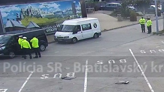 Na hraničnom priechode s Maďarskom zadržali viac ako 20 migrantov