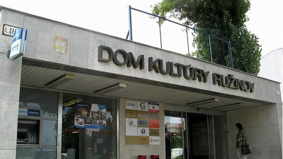 Cultusu Ružinov znížili rozpočet na prevádzku. Na jeho podporu vznikla petícia, podpísal ju aj Jožo Ráž