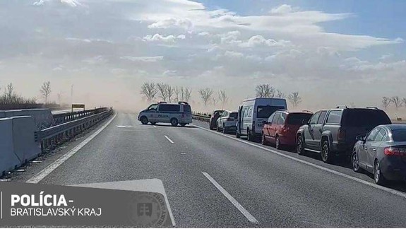 Vodiči, pozor, diaľnica D1 v smere na Trnavu bude uzavretá