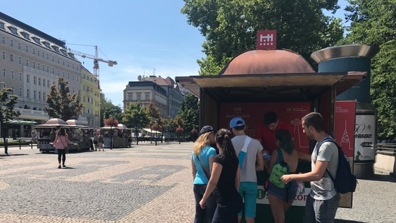 V novom stánku poskytnú turistom informácie v 9 jazykoch