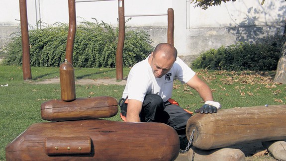 V Grassalkovichovej záhrade opravili hracie prvky