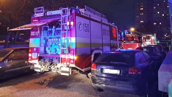 Požiar bytu: Hasiči zasahovali na Mlynarovičovej v Petržalke