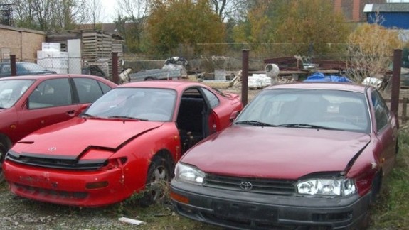 Tomáša pri pokuse o vlámanie na vrakovisko vyrušil vrátnik a na úteku ho chytili policajti