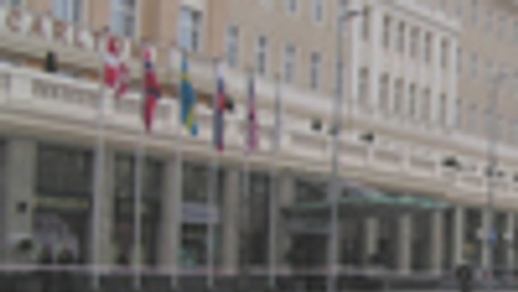 Fontánu pred Carltonom osadia až na jar