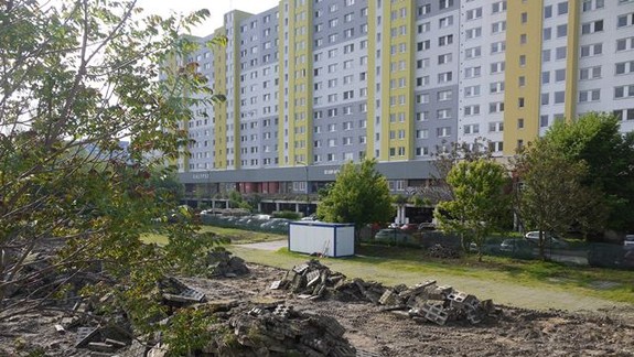 Na Pečnianskej ulici v Petržalke sa zatiaľ stavať nebude