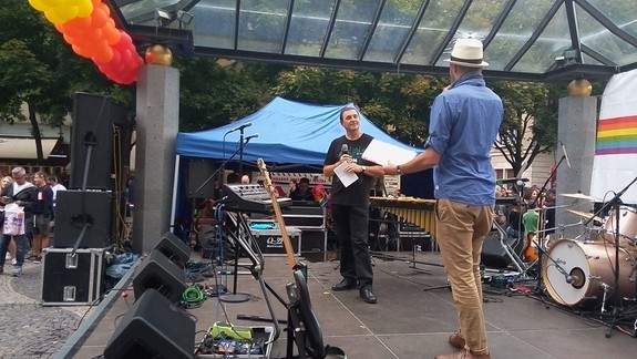 LGBT ľudia v cirkvi: V nedeľu sa môžete zúčastniť diskusie s naozaj zaujímavými hosťami