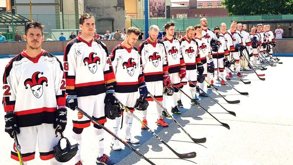 Jokerit sa z exilu vrátil do Petržalky, rozprávali sme s  trénerom Andrejom Augustínom