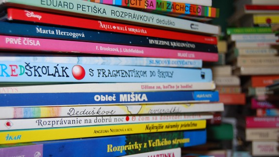 Hračky a knižky na Vianoce ešte raz potešia 