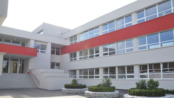 V meste pribudli ďalšie školy, kde museli prijať karanténne opatrenia