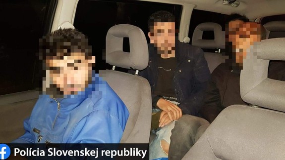 Na hraničnom priechode Berg zadržali päť nelegálnych migrantov