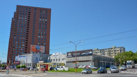 Nahnevaní ľudia zo Sibírskej ulice: Oklamali nás aj magistrát!