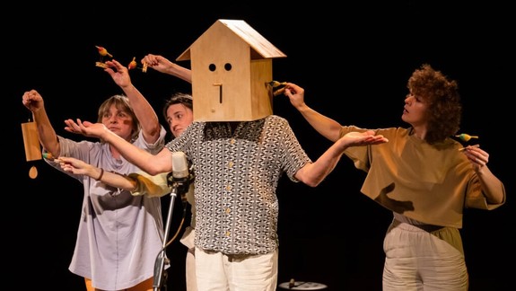 Čo sa to deje?: Bratislavské bábkové divadlo privádza na predstavenia školy z menej prístupných obcí