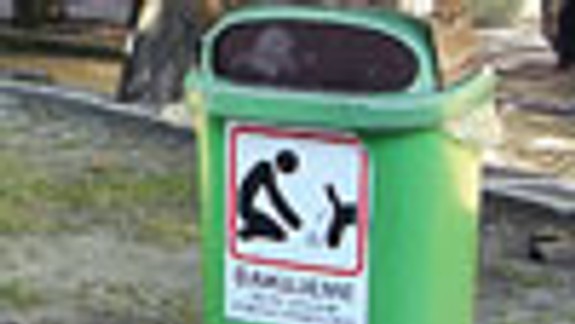 Znečisťovanie psími výkalmi je problémom