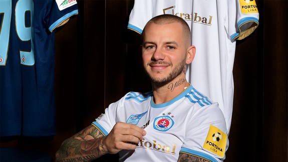 VIDEO: Futbalový Slovan predstavil svoju novú posilu - Vladimíra Weissa mladšieho