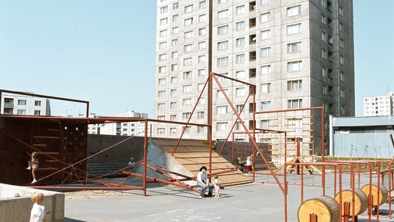 Trocha nostalgie: Pamätáte sa na preliezačky, ktoré rozprašovali vodu?
