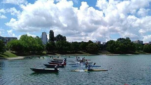 Štrkovecké jazero dnes bolo dejiskom kanoistických pretekov o Pohár Interu