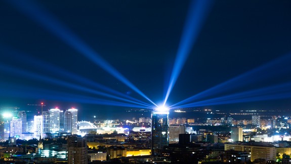 Bielu noc podľa organizátorov videlo približne 200.000 ľudí