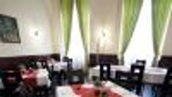 Namiesto A Klubu je maďarský Balass Restaurant