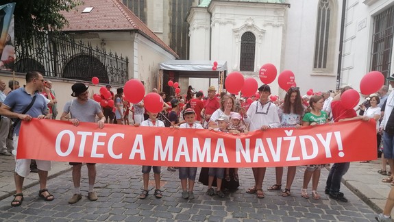 Popri akcii Dúhový Pride sa v sobotu opäť koná pochod Hrdí na rodinu