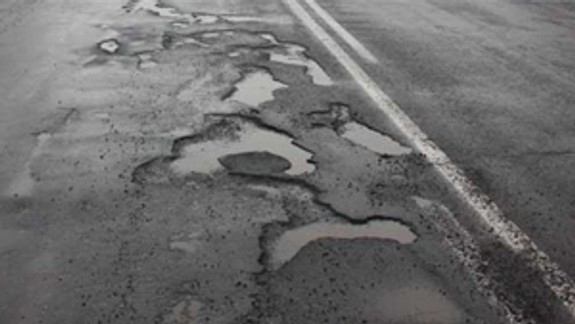 Mesto určí, ktoré cesty opraví za miliónovú dotáciu od kraja