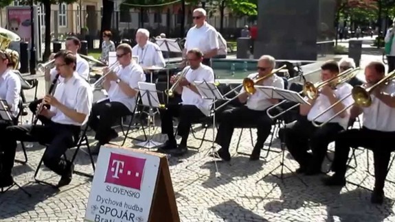 Nedeľný večer v Ružinove sa ponesie v znamení dychovky